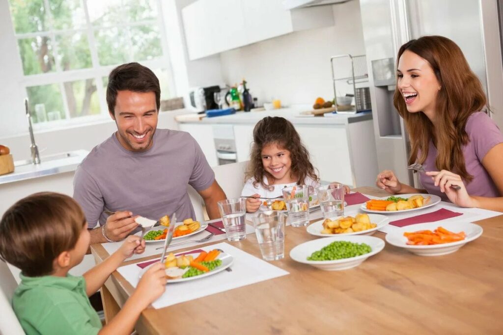 Как научить семью питаться правильно?